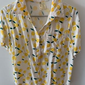 Button up T-Shirt - Worn once